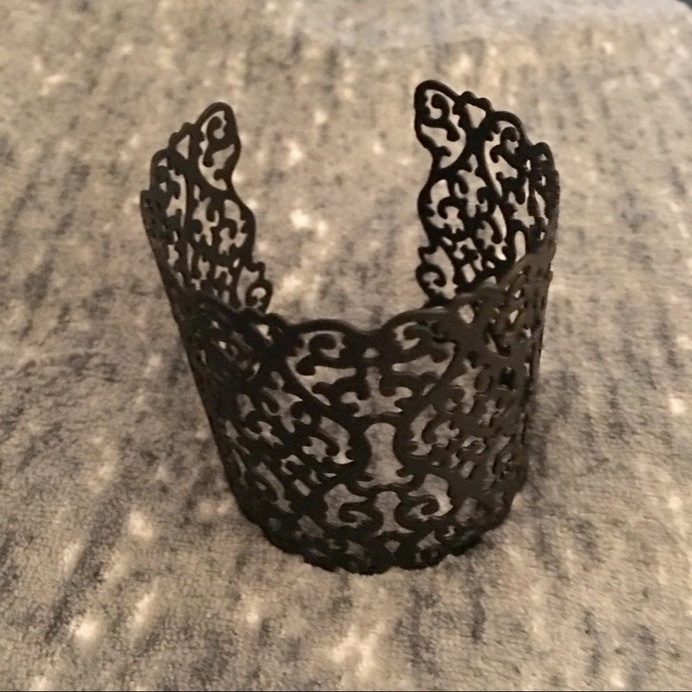 Geometric Black Cuff Bangle - Picture 4 of 7